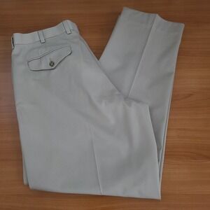 LL Bean Pants Mens Size 40x33 Classic Fit Chinos Light Khaki Cotton Pockets‎
